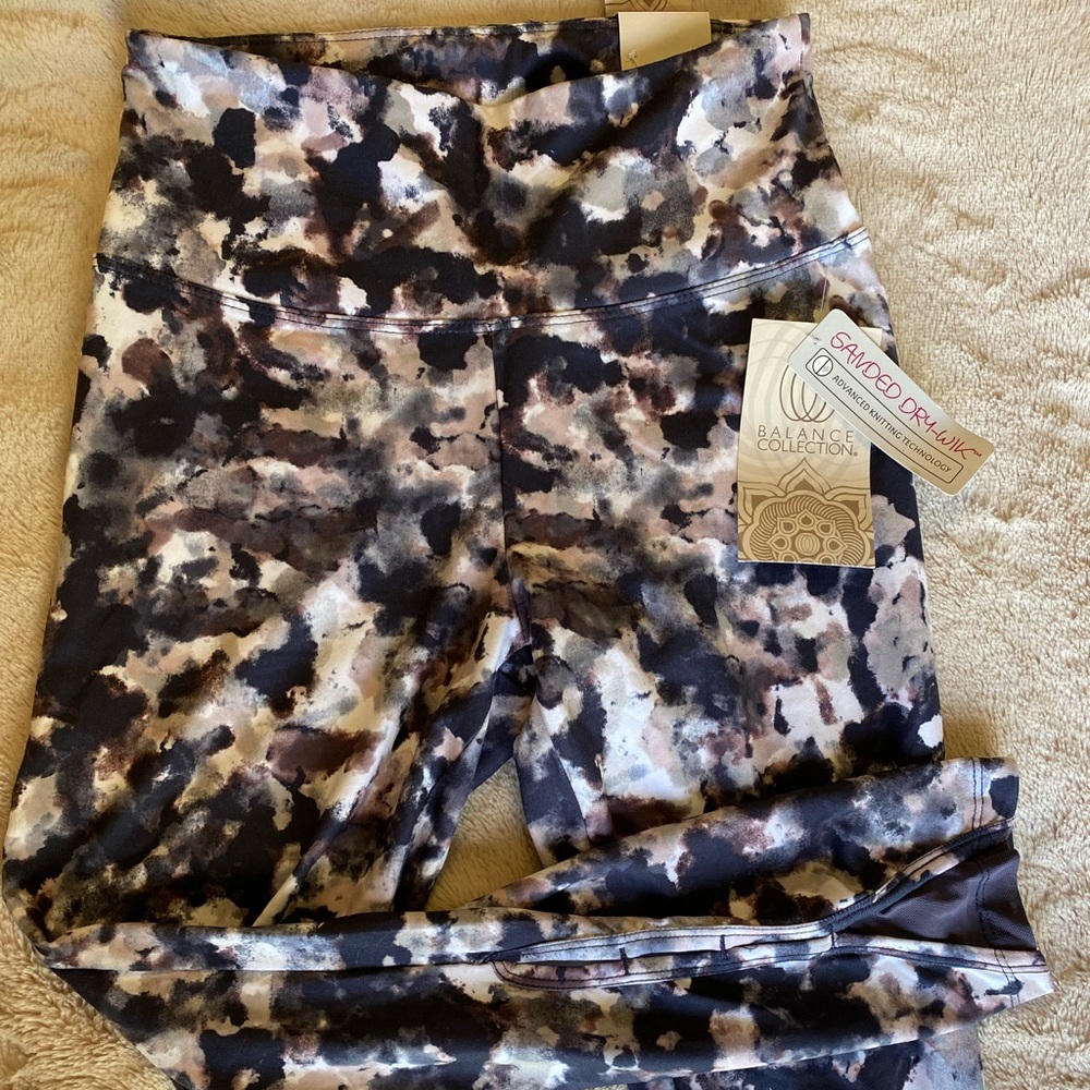 floral Capri Balance Collection leggings